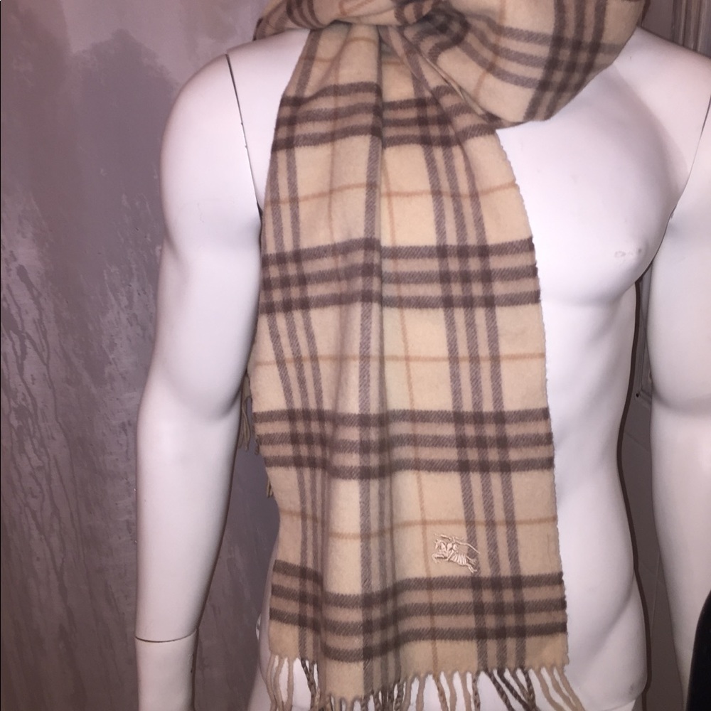 authentic BURBERRY beige nova chek wool scarf - Picture 2 of 6